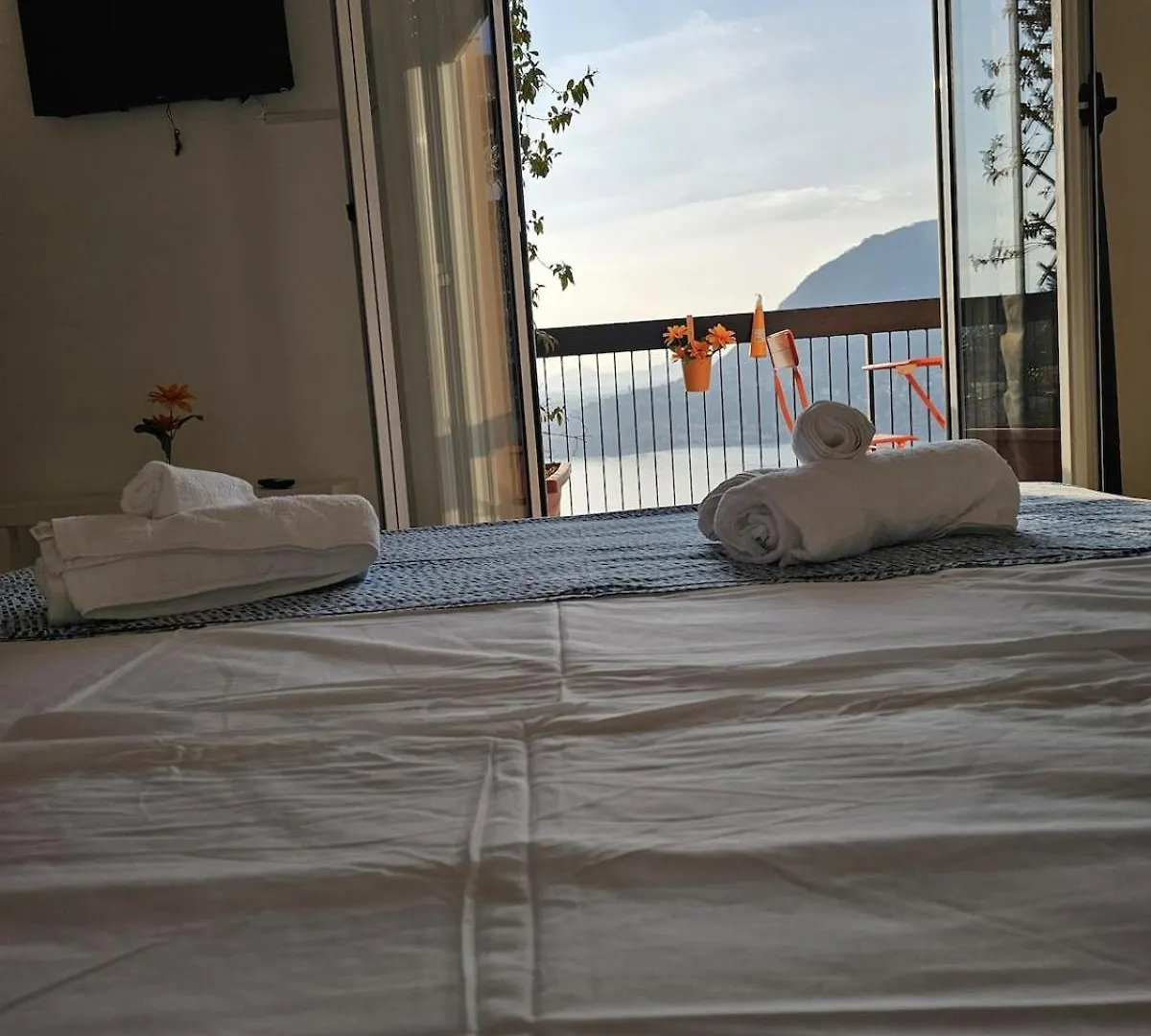 Casa de Férias Bella Vista Da Mario, Lake Como, Front Lake Blevio